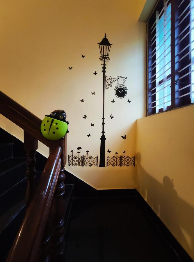 Happy Buddha Homestay วาร์คาลา ภายนอก รูปภาพ