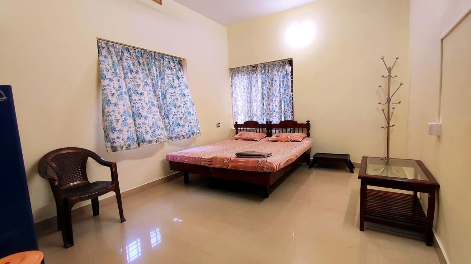 Happy Buddha Homestay วาร์คาลา ภายนอก รูปภาพ