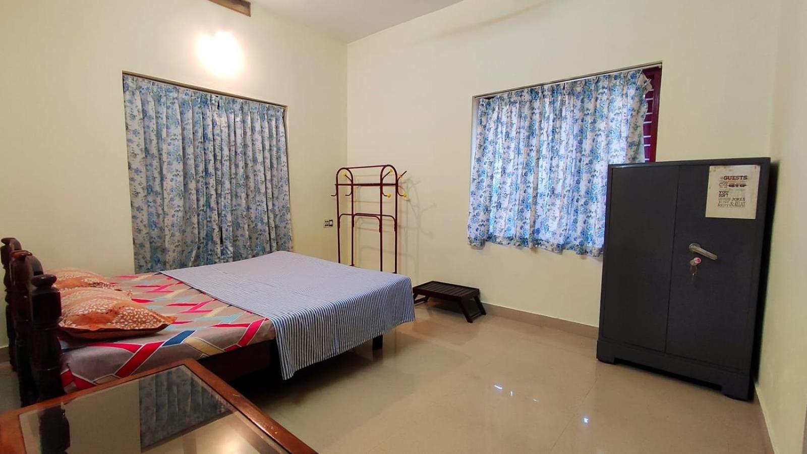 Happy Buddha Homestay วาร์คาลา ภายนอก รูปภาพ